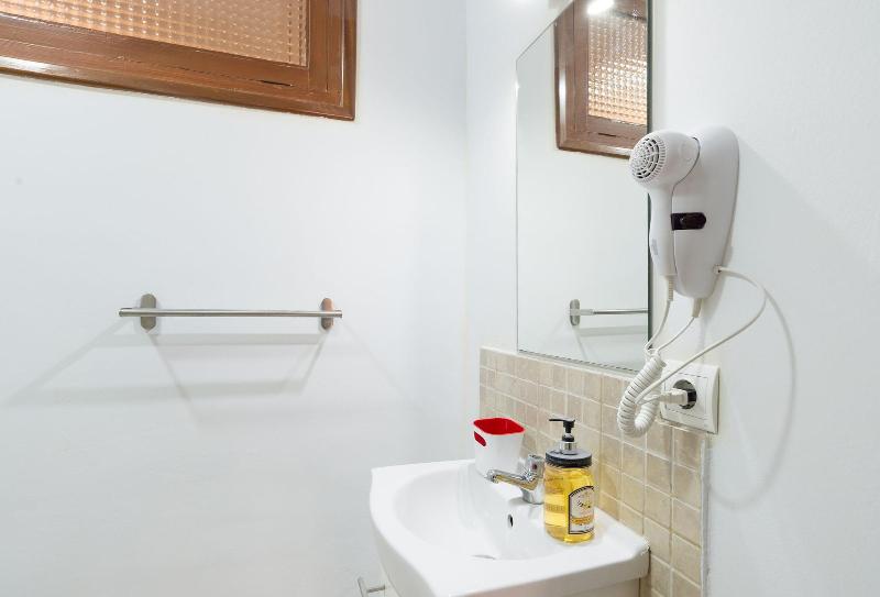 Rafaela Guest House image