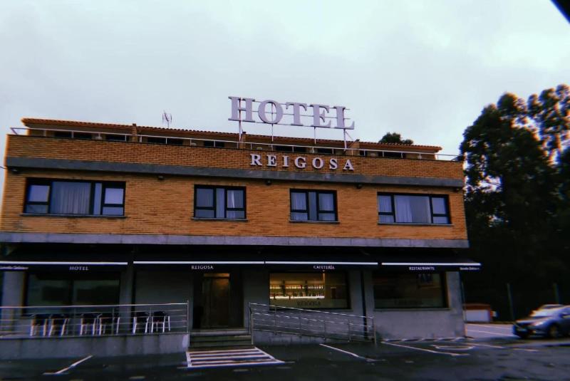 Hotel Reigosa — exterior view