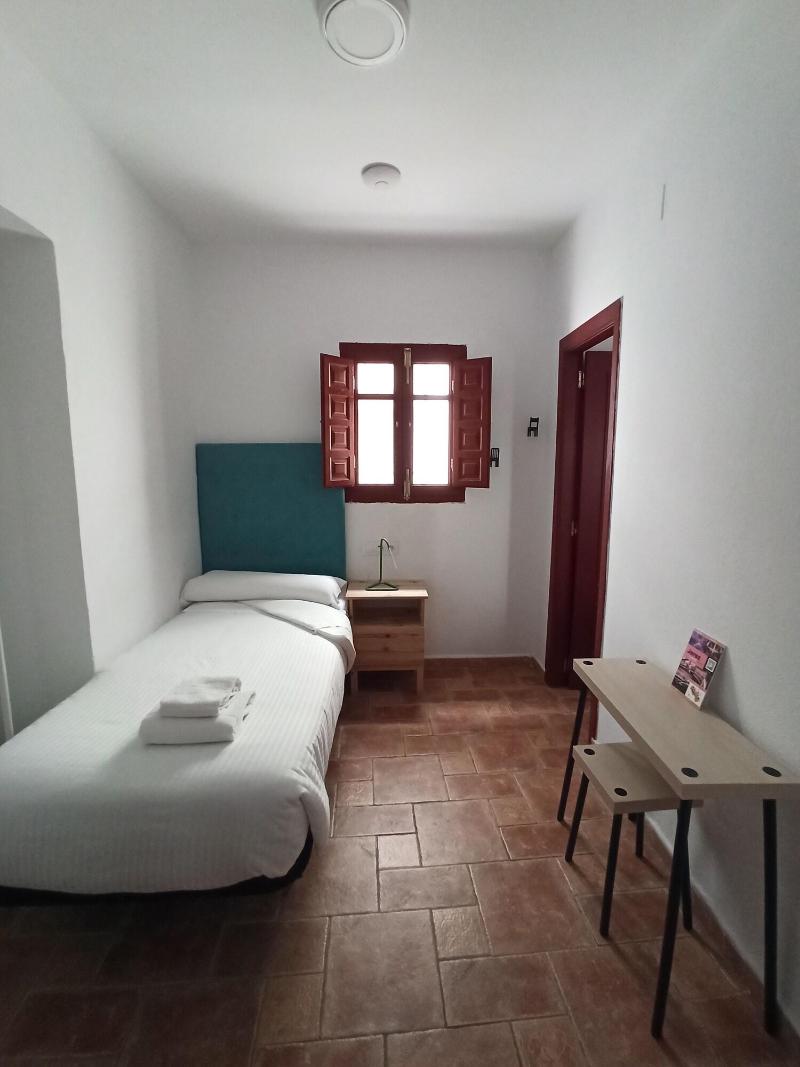 Vivian's Guest House image