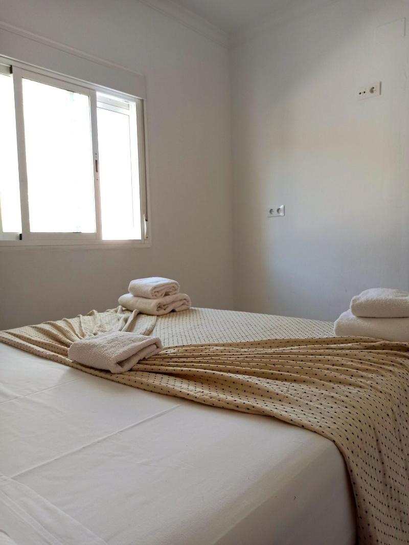 Vivian's Guest House image
