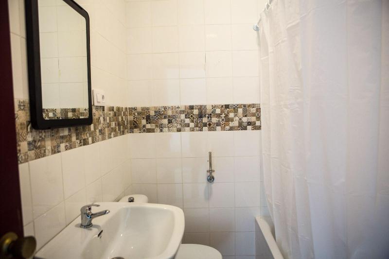 Vivian's Guest House image
