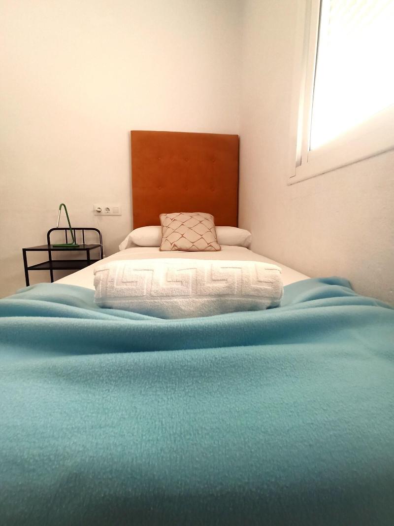 Vivian's Guest House image
