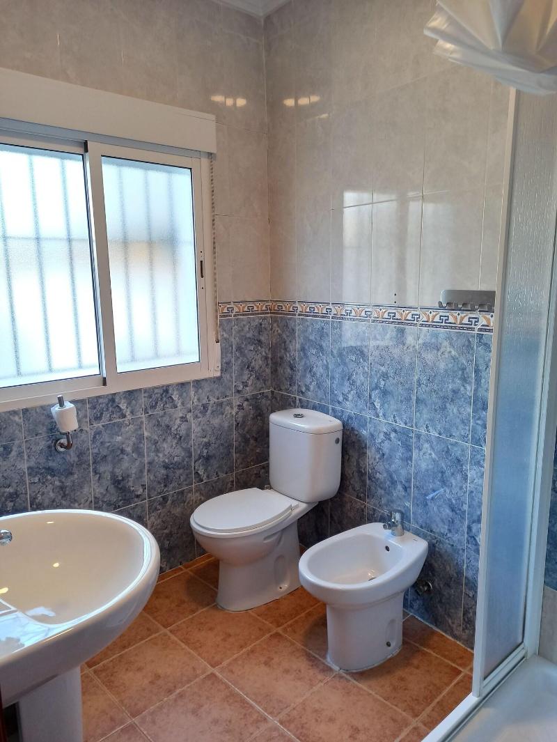 Vivian's Guest House image