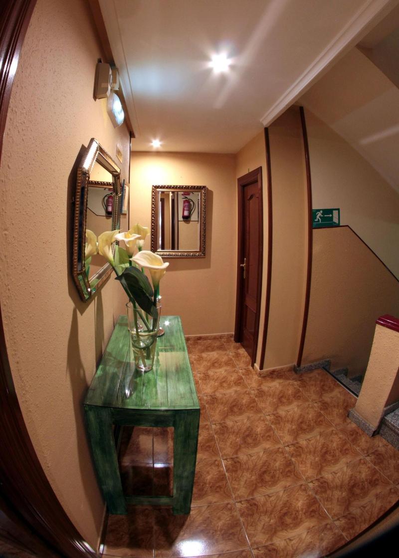 Hostal Pachin image