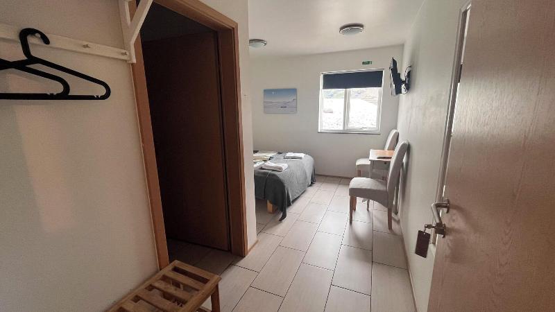 Kirkjufell Guesthouse And Apartments image