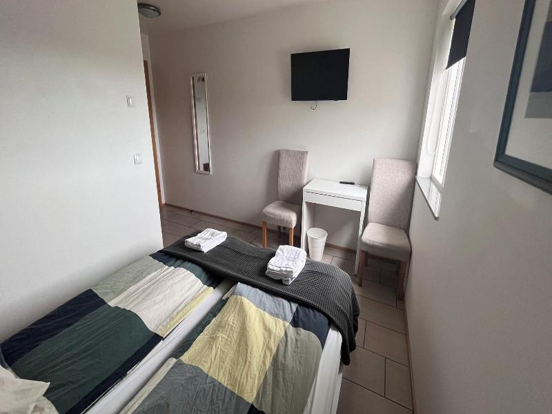 Kirkjufell Guesthouse And Apartments image