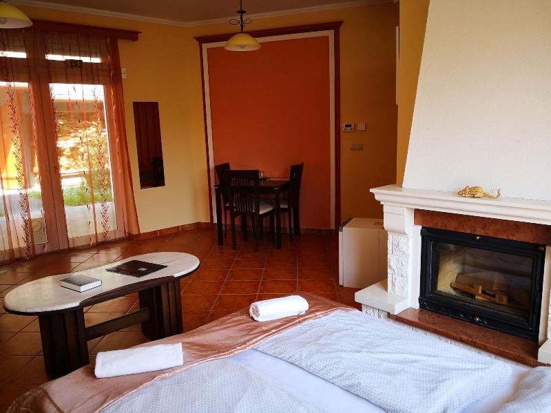 Villamerica image