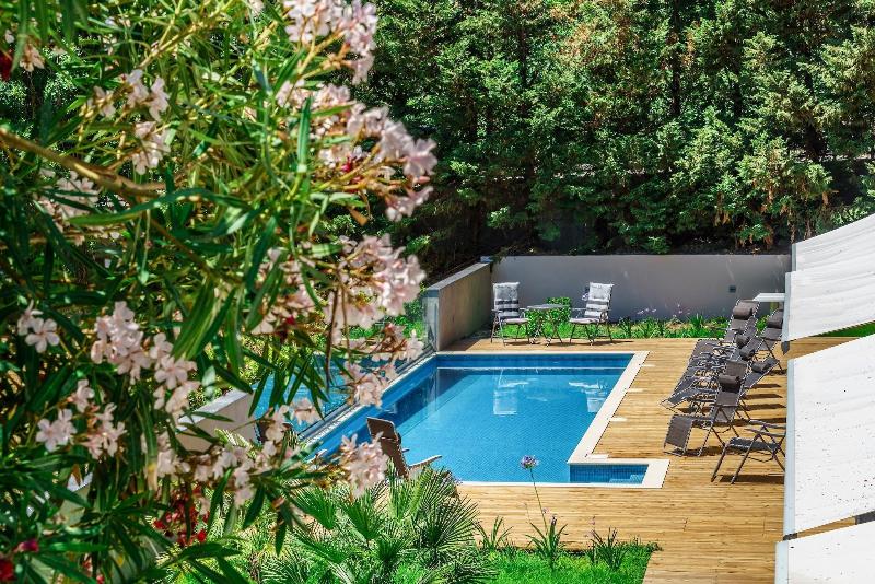 Oasis Life image