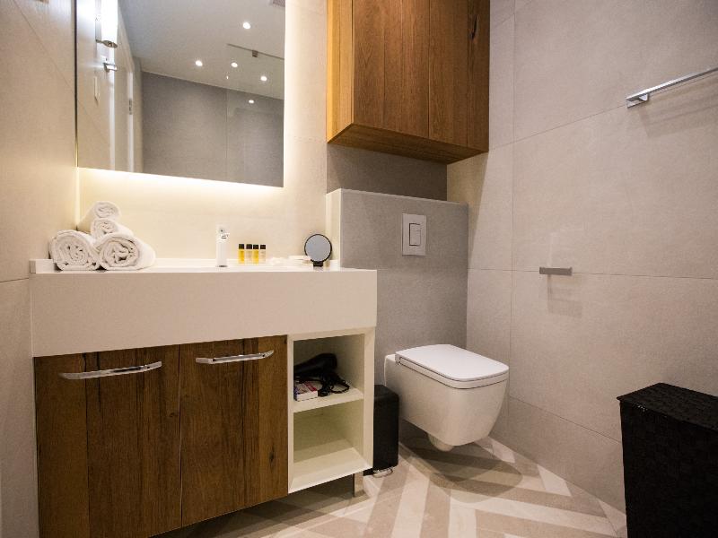 Villa Diamond image