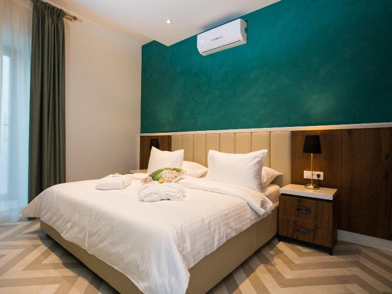 Villa Diamond image