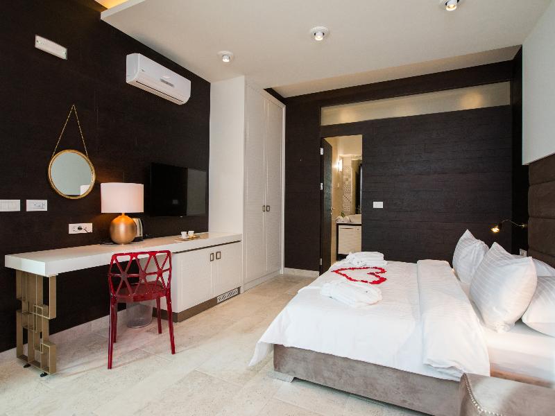 Villa Diamond image
