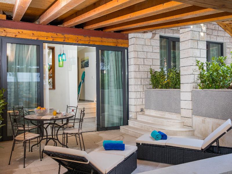 Villa Diamond image