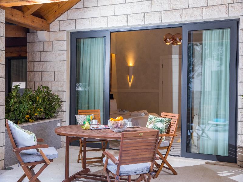Villa Diamond image