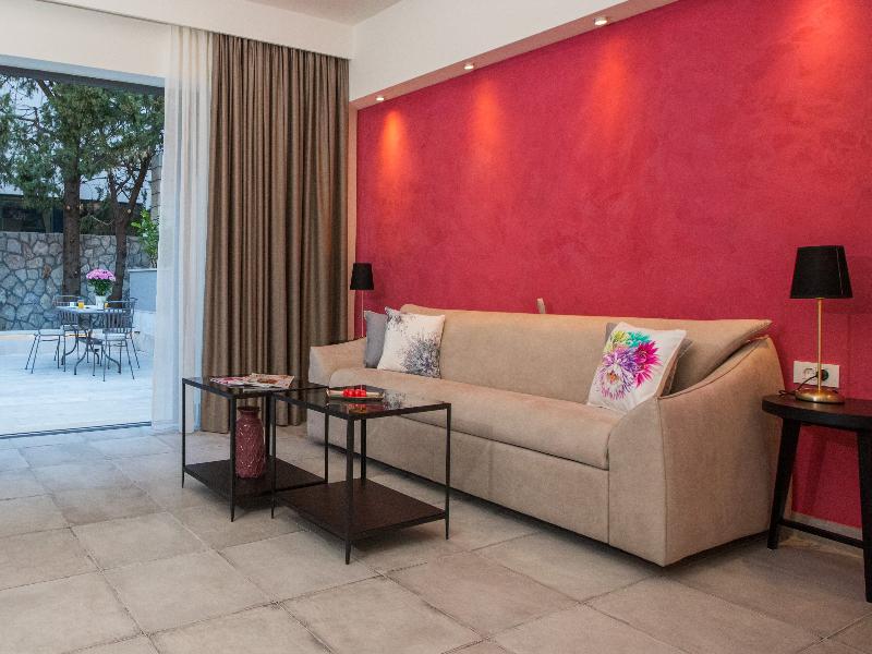 Villa Diamond image