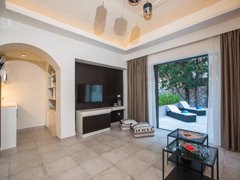 Villa Diamond image
