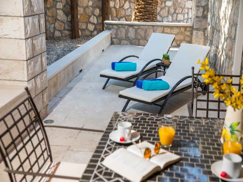 Villa Diamond image
