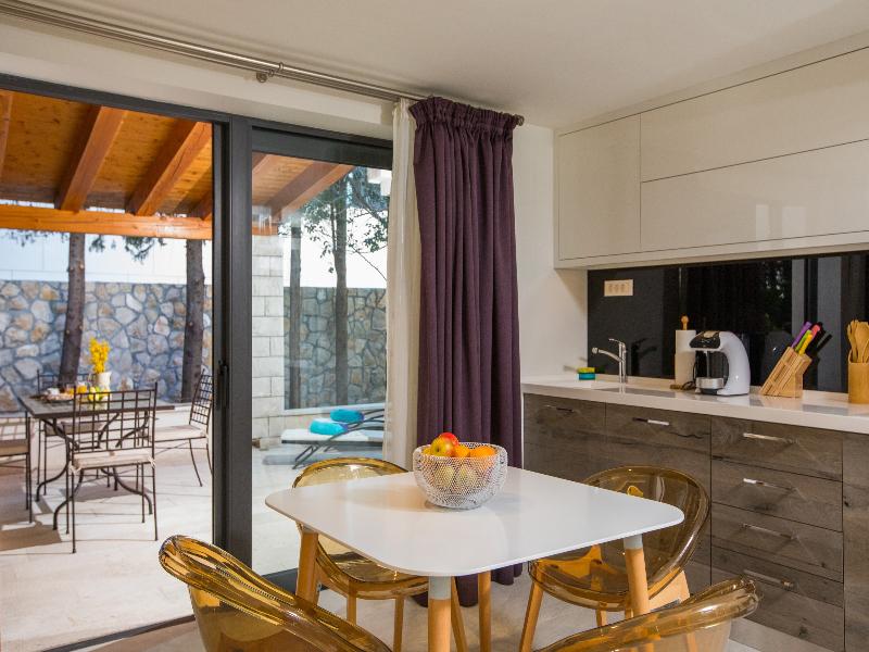 Villa Diamond image