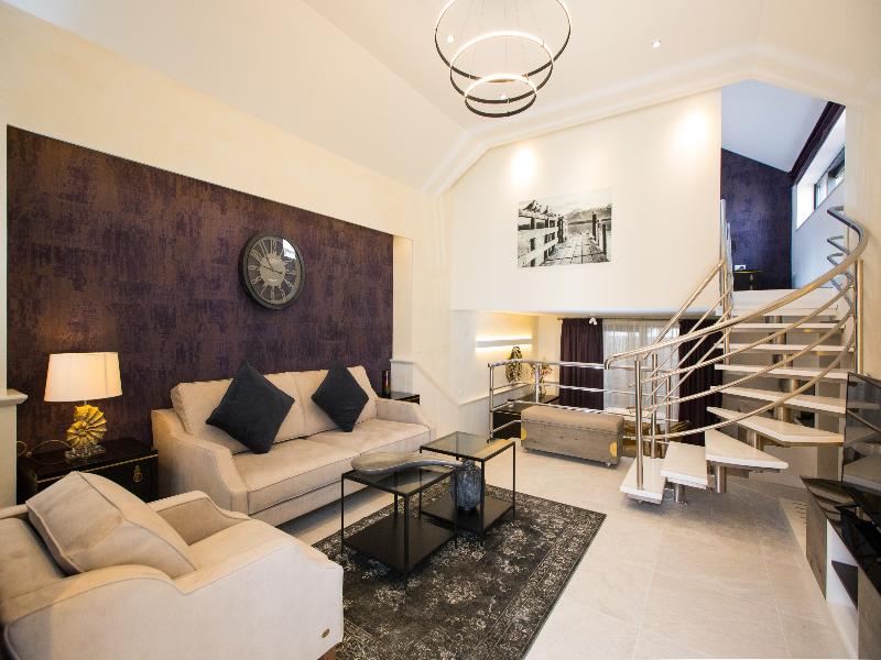 Villa Diamond image