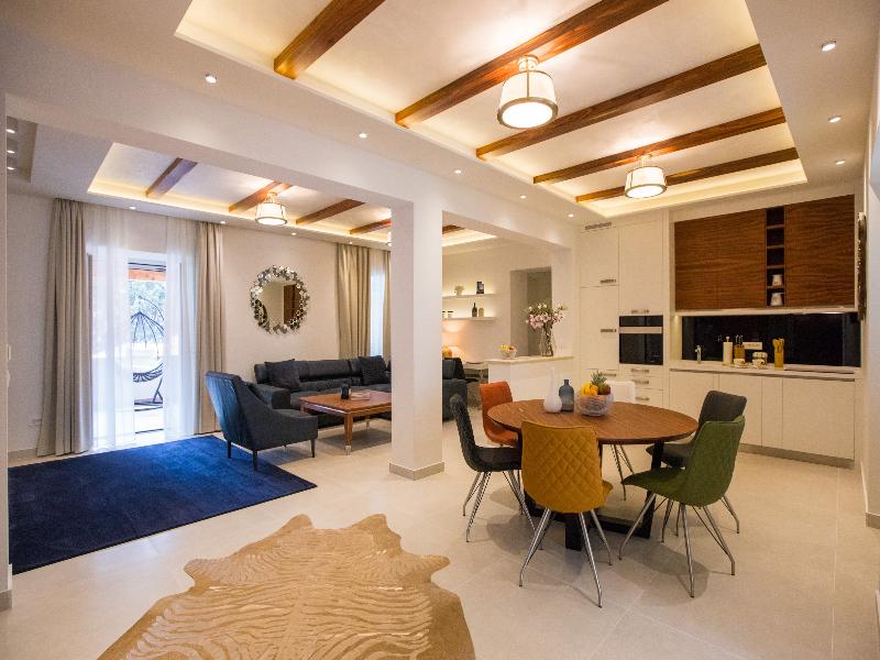 Villa Diamond image