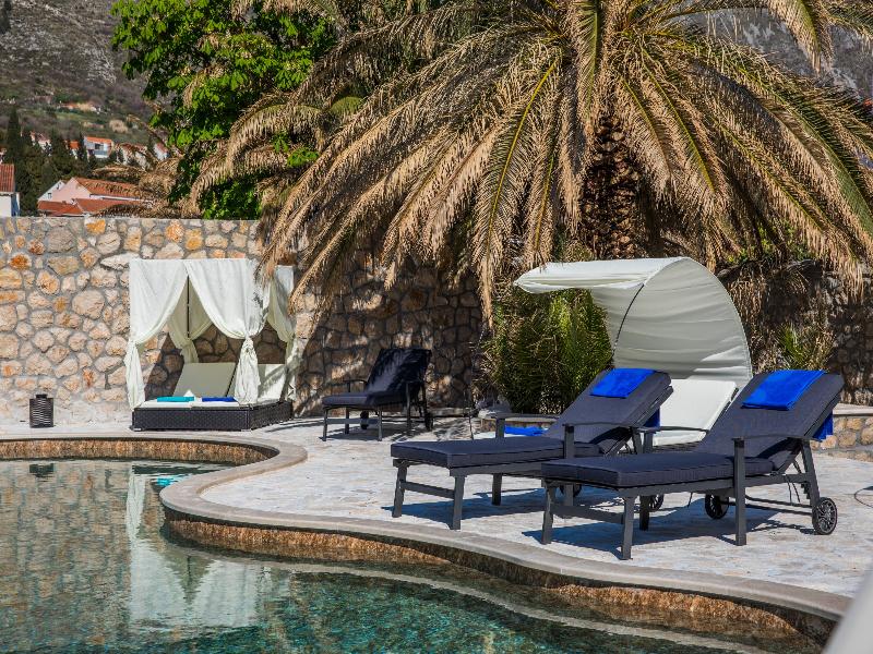 Villa Diamond image