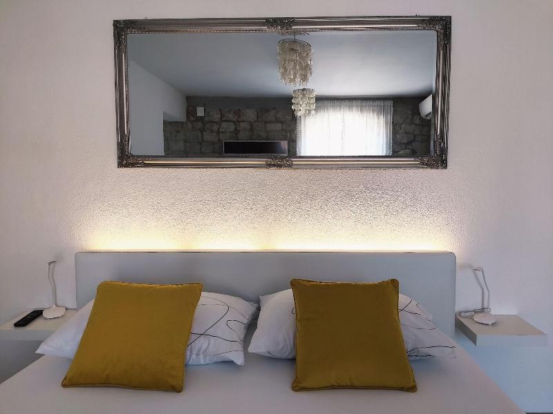 Guest House Exalto image