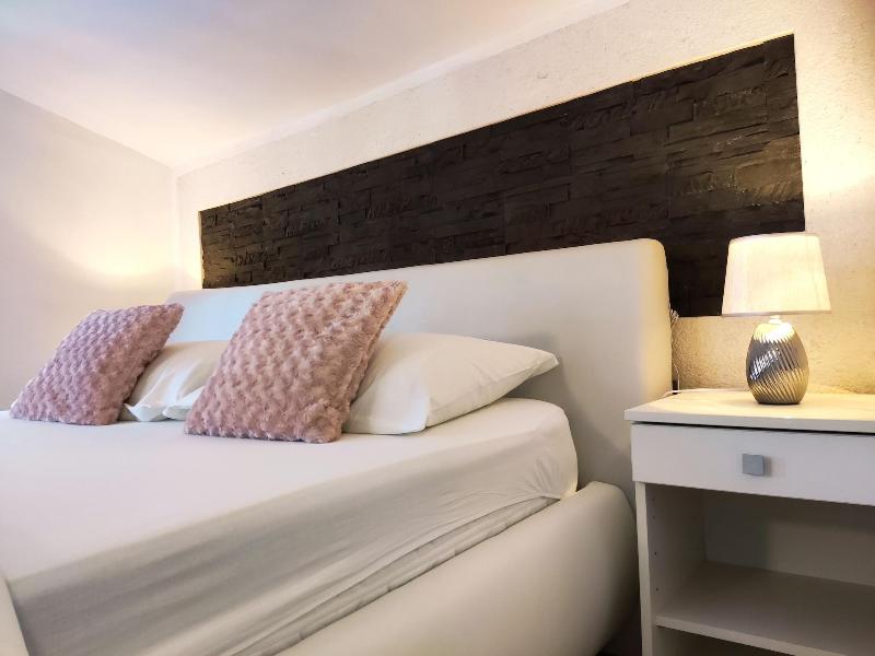 Guest House Exalto image