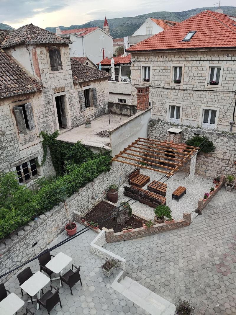 Guest House Exalto image