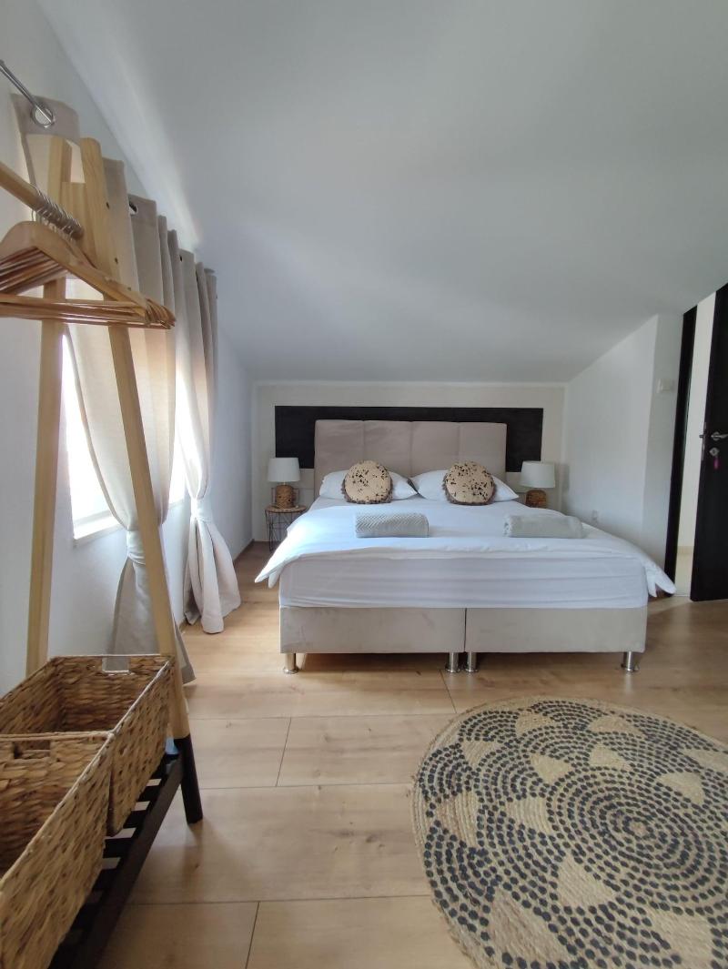 Guest House Exalto image