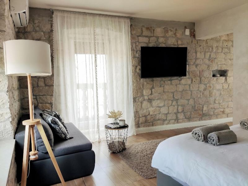 Guest House Exalto image