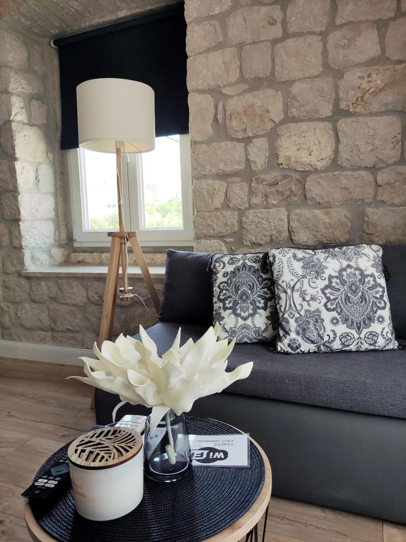 Guest House Exalto image