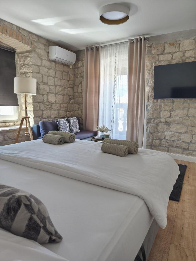 Guest House Exalto image