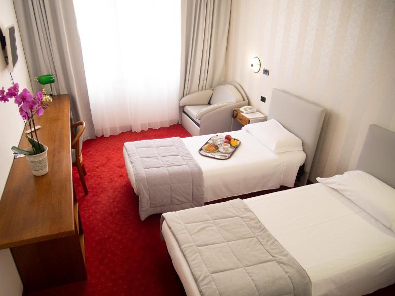 Hotel Tessarin image
