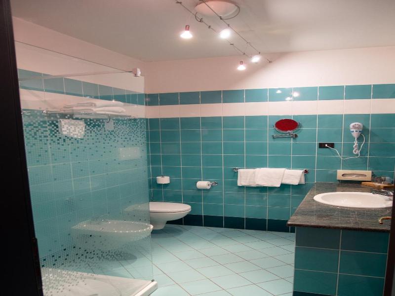 Hotel Tessarin image
