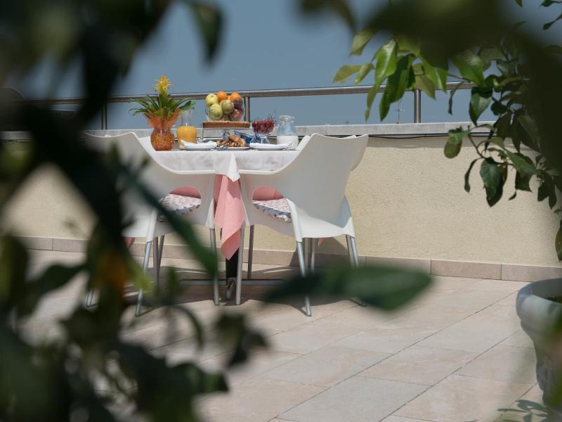 Hotel Tessarin image