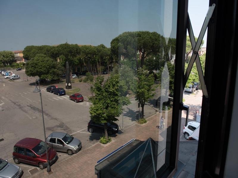 Hotel Tessarin image