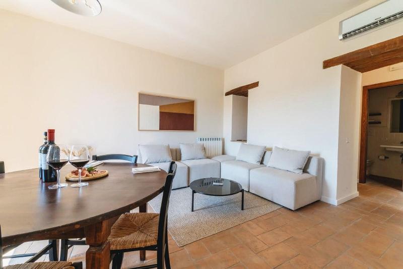 Aethos Saragano image