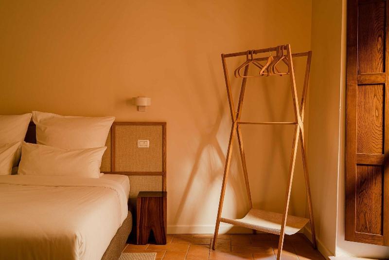 Aethos Saragano image