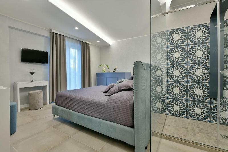 Amnis Suites image
