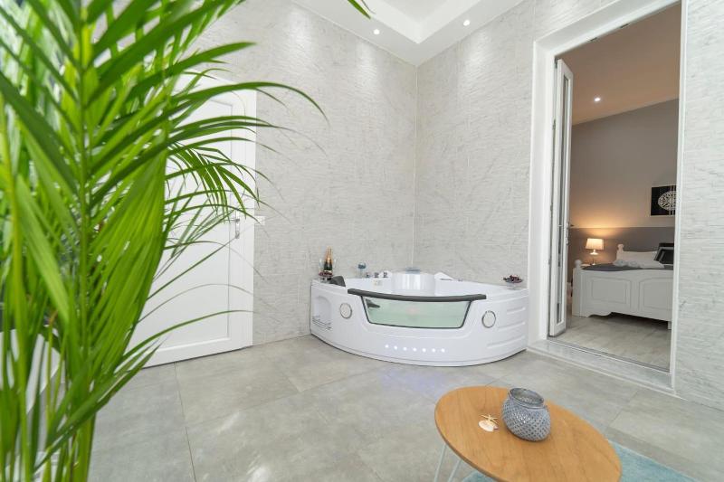 Casa Solmes image