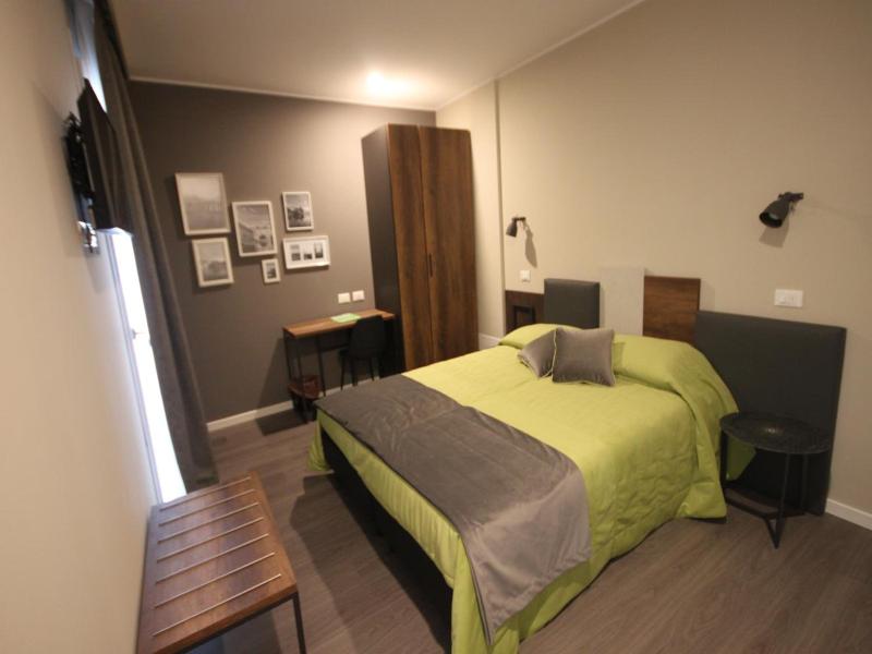 Pove 2.4 Hotel image
