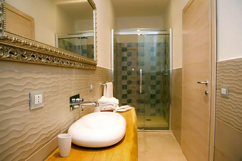 Hypnos Boutique Hotel image