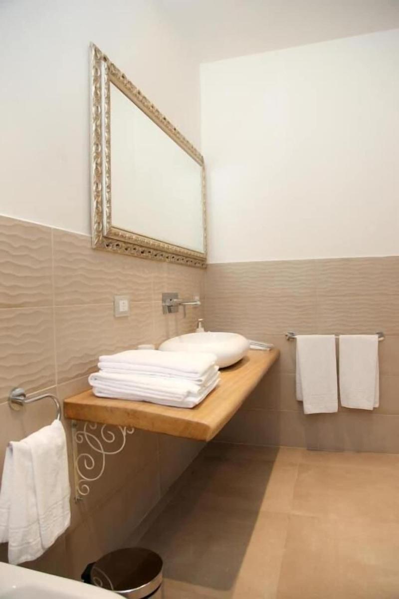 Hypnos Boutique Hotel image