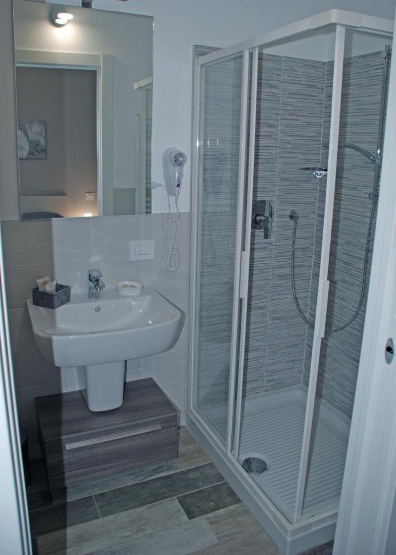 Bonne Nuit Guest House image