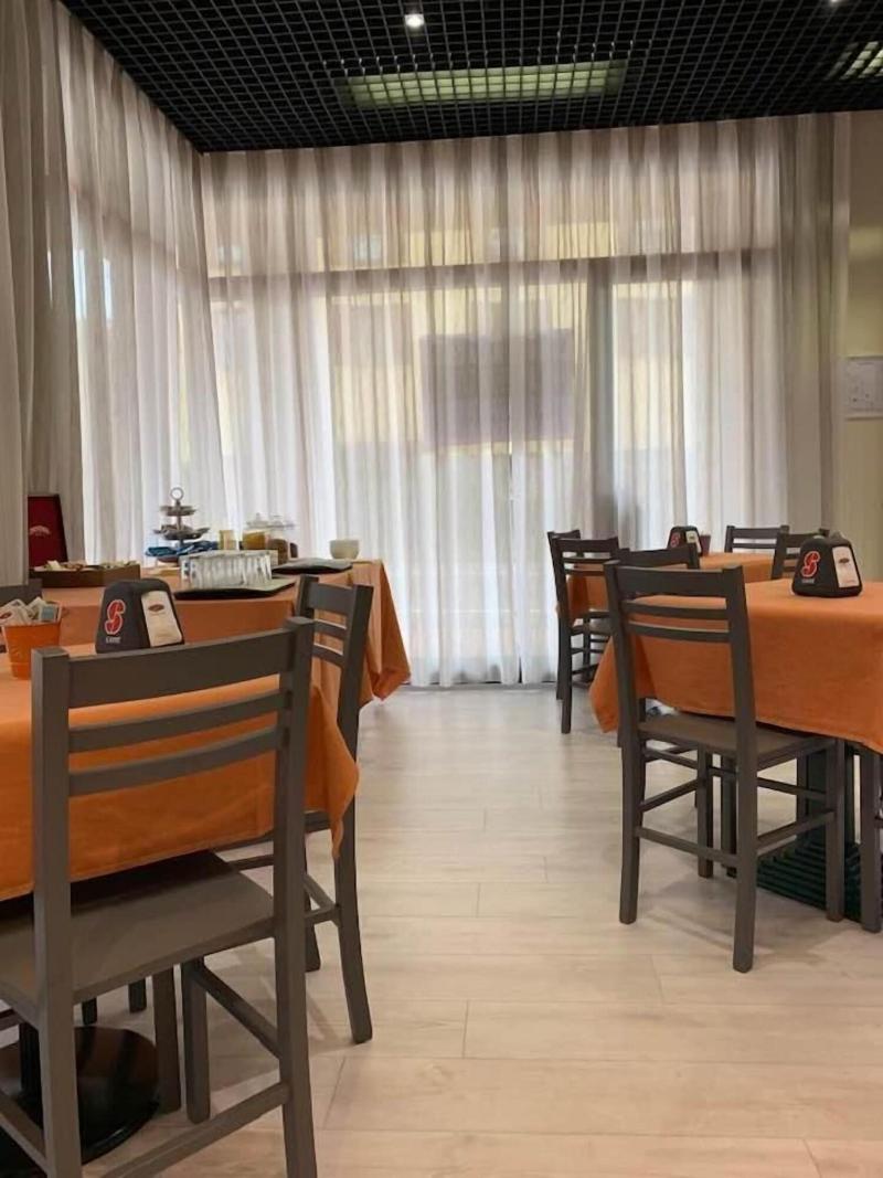 Hotel Dozza image