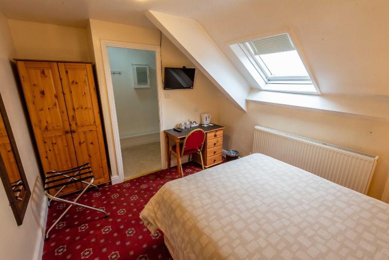 Aarondale Guest House image