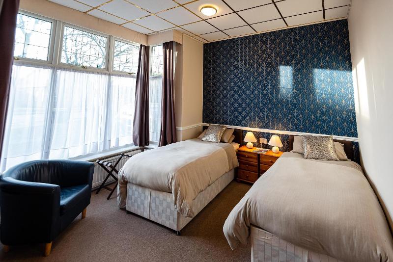 Aarondale Guest House image