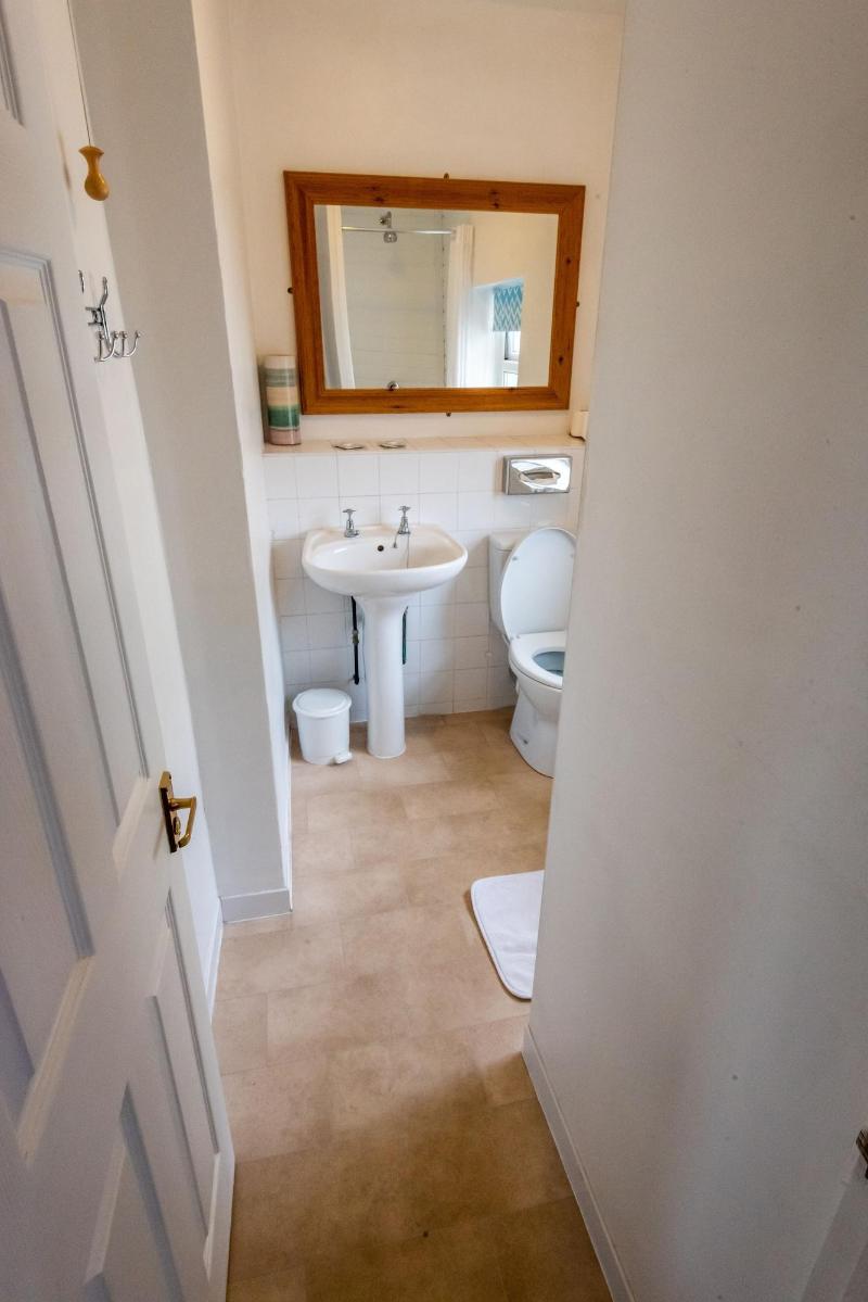 Aarondale Guest House image