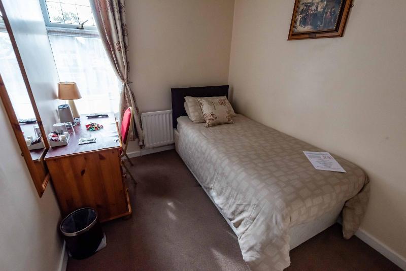 Aarondale Guest House image