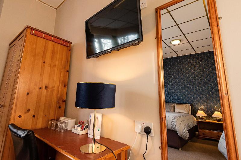 Aarondale Guest House image