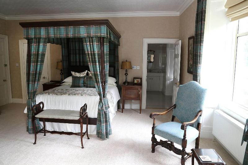 Carnach House image